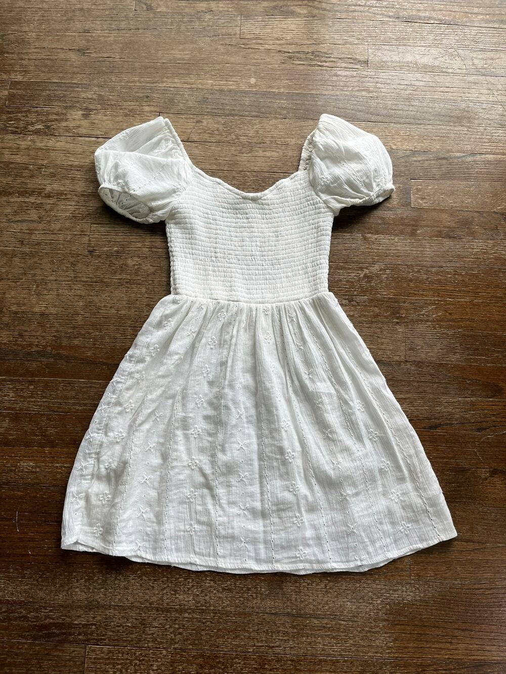 American Eagle White Puff Sleeve Smocked Dress - XXS